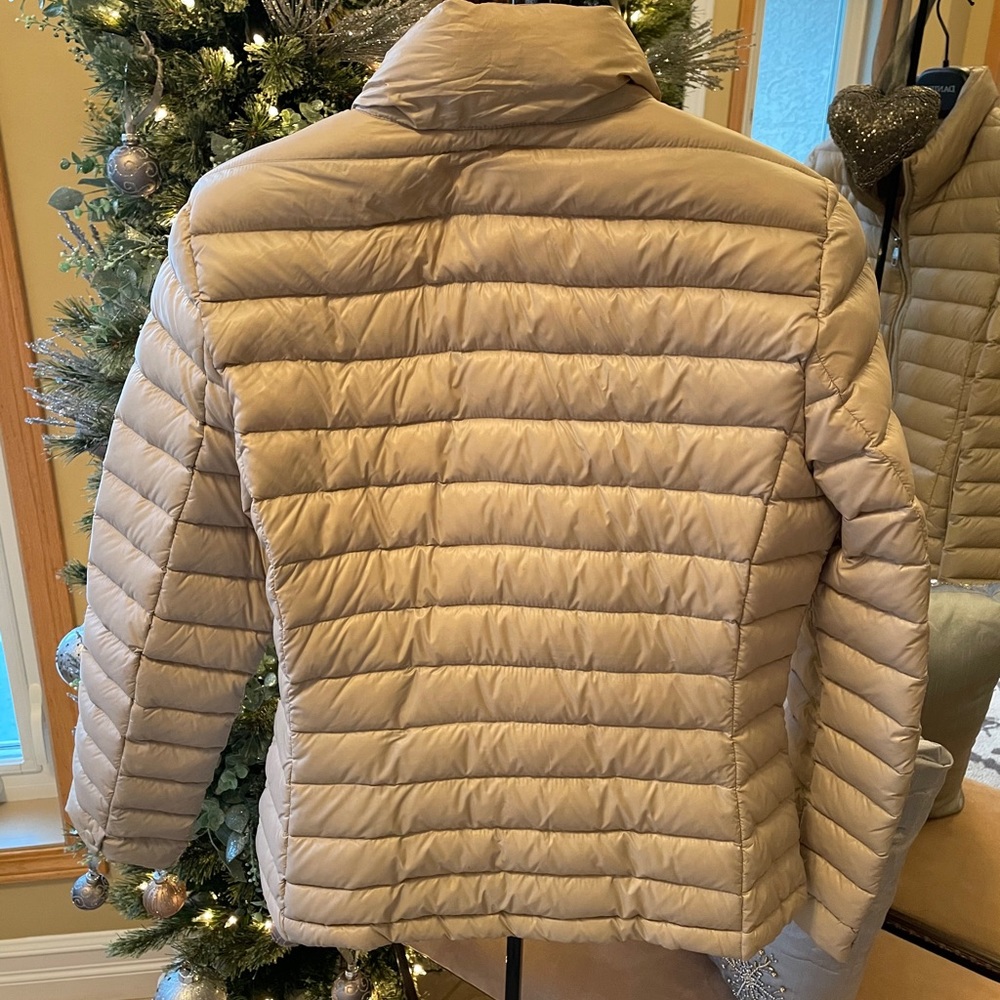 Calvin Klein down jacket - Picture 3 of 5